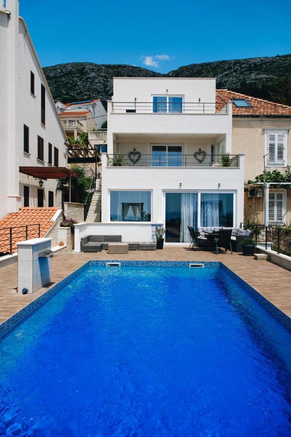 Apartma Location Apt. 1 Marghareta With Sea View *